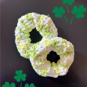 Crochet Hair Scrunchie, Crochet Handmade Scrunchie, Green and White Scrunchie